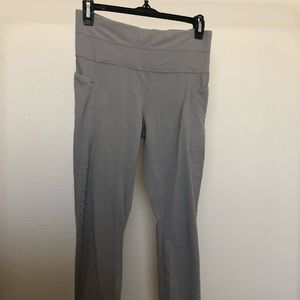 Athleta 7/8 Leggings